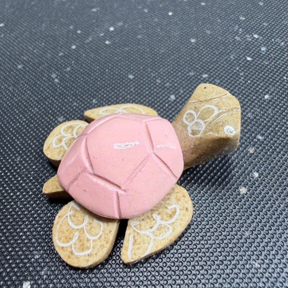 Handcrafted Ecuador Stone Turtle‎ Figurine Pink Shell Miniature Folk Art 1 Inch